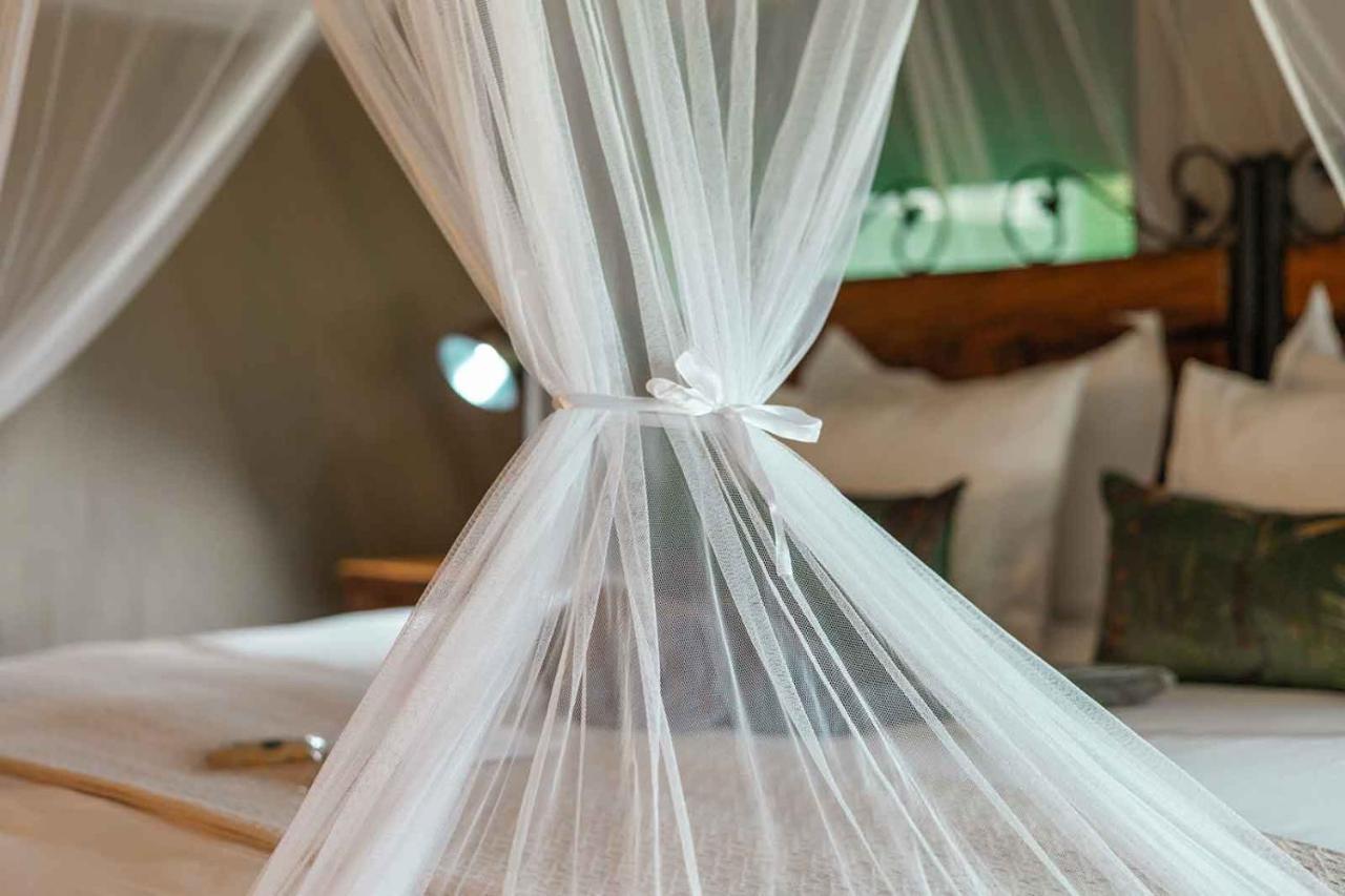 Umkumbe Bush Lodge - Luxury Tented Camp Riserva di Sabi Sand Esterno foto