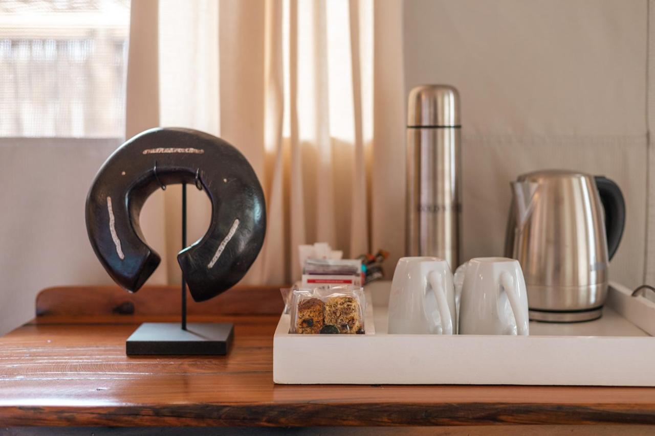 Umkumbe Bush Lodge - Luxury Tented Camp Riserva di Sabi Sand Esterno foto