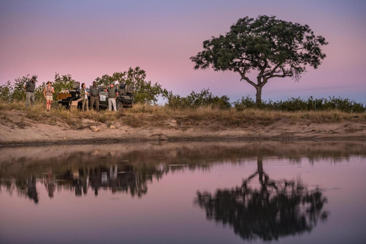 Umkumbe Bush Lodge - Luxury Tented Camp Riserva di Sabi Sand Esterno foto