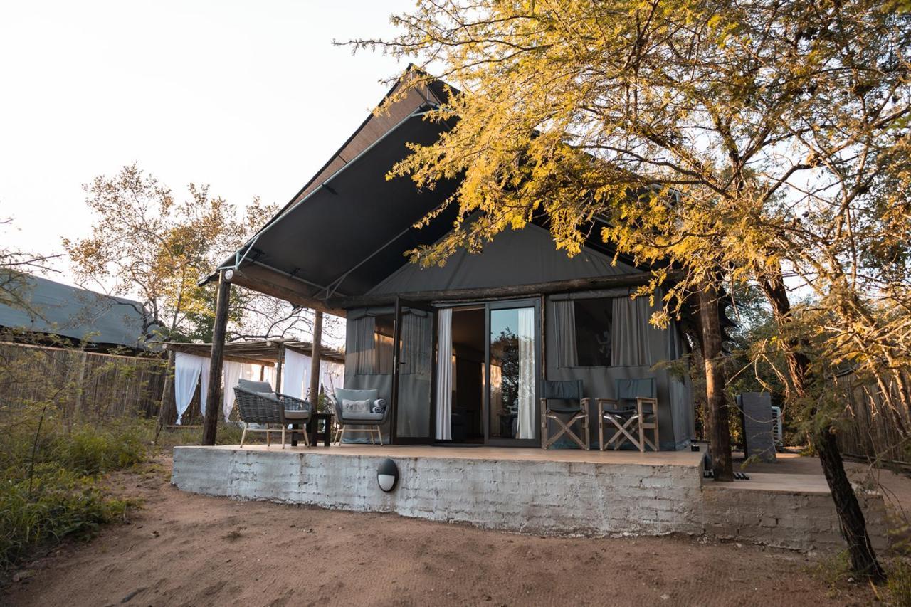 Umkumbe Bush Lodge - Luxury Tented Camp Riserva di Sabi Sand Esterno foto
